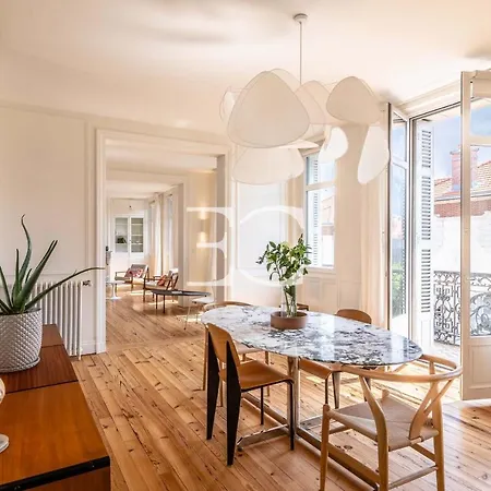 Easy Cles- High Standing Apartement In With Parking Apartment