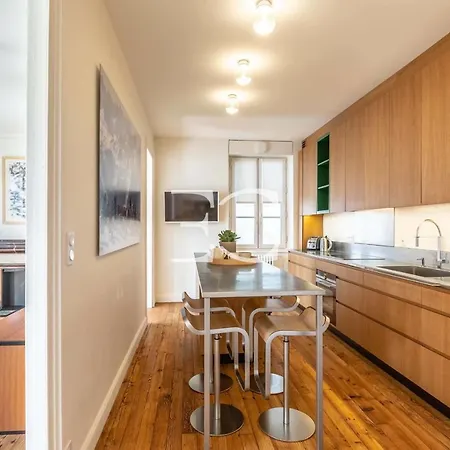Easy Cles- High Standing Apartement In With Parking Apartment